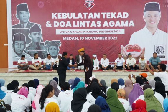 Veteran dan Tokoh Lintas Agama di Medan Bulatkan Tekad Dukung Ganjar Pranowo - JPNN.COM