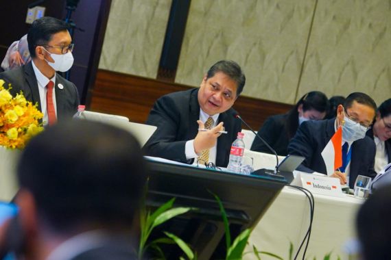 Menko Airlangga Hartarto Paparkan Kesiapan Indonesia Menjadi Ketua ASEAN 2023 - JPNN.COM