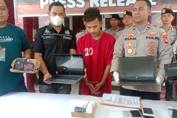 Maling Toko Laptop di Palembang Ditangkap, Lihat Ekspresinya - JPNN.COM