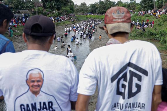 Gardu Ganjar Banten Gelar Festival Lomba Tangkap Ikan, Puluhan Ribuan Peserta Masuk ke Sungai - JPNN.COM