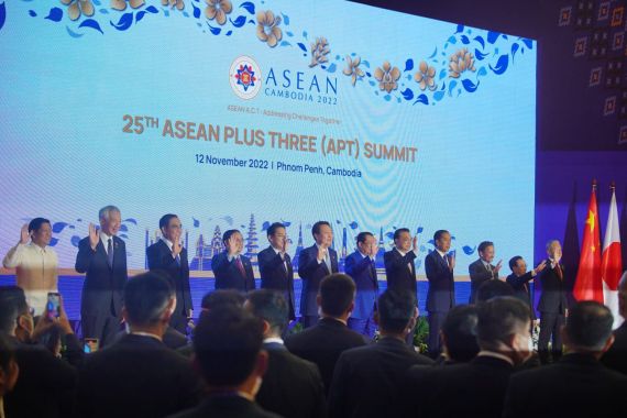 Atasi Krisis Pangan Hingga Jaga Stabilitas Kawasan jadi Fokus Indonesia di KTT ASEAN Plus Three - JPNN.COM