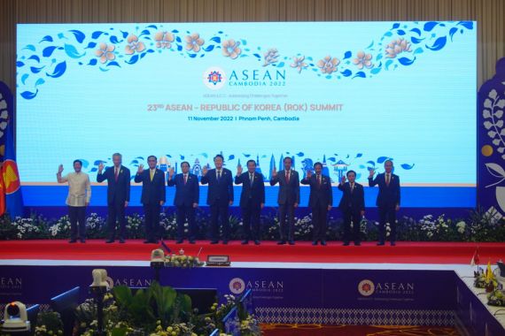 Pertahankan Kawasan sebagai Pusat Pertumbuhan, Ini yang Harus Diwujudkan ASEAN - JPNN.COM