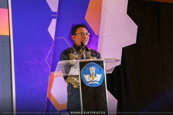 Kemendikbudristek Genjot Lulusan Doktor Lewat Beasiswa PMDSU - JPNN.COM