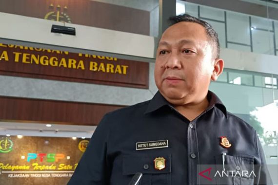 MWH & RZ Diperiksa Kejagung soal Korupsi Daging Sapi Surveyor Indonesia - JPNN.COM