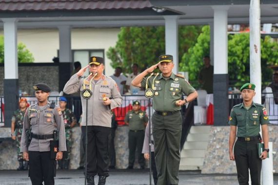 Irjen Lotharia dan Mayjen Ruruh Beri Pesan untuk Personel TNI-Polri yang Mengamankan Popmal - JPNN.COM
