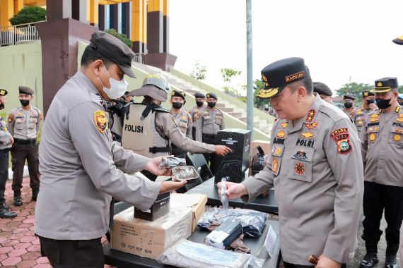 Irjen Iqbal: Alat Ini Dibeli dari Uang Rakyat, Gunakan dengan Baik - JPNN.COM