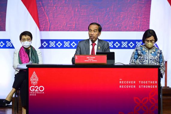 Sukses Gelar KTT G20, Jokowi Panen Pujian dari Sejumlah Tokoh Dunia - JPNN.COM