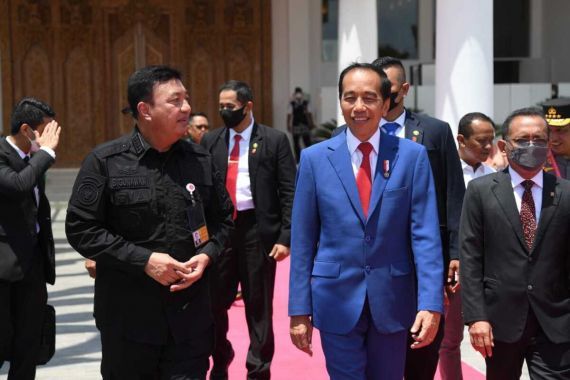 G20 Rampung, Jokowi Tinggalkan Indonesia, BG Ikut Melepas - JPNN.COM