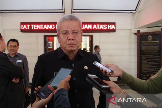 Mendagri Tito Tunjuk Sumastro jadi Pj Wali Kota Singkawang - JPNN.COM