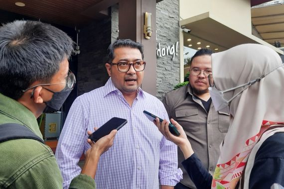 Andi Arief dan Ahmad Ali Saling Sindir, Sekjen Demokrat Minta Maaf - JPNN.COM