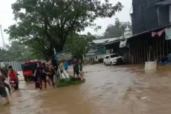 Dahsyatnya Banjir di Tiga Kabupaten Sulbar - JPNN.COM
