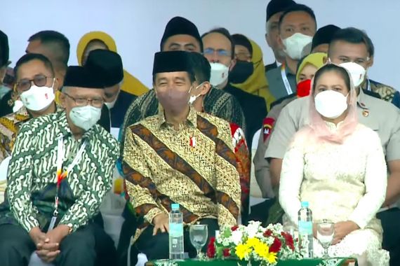 Muhammadiyah Harus Memperoleh Respek, Jokowi Pilih Tinggalkan KTT APEC - JPNN.COM