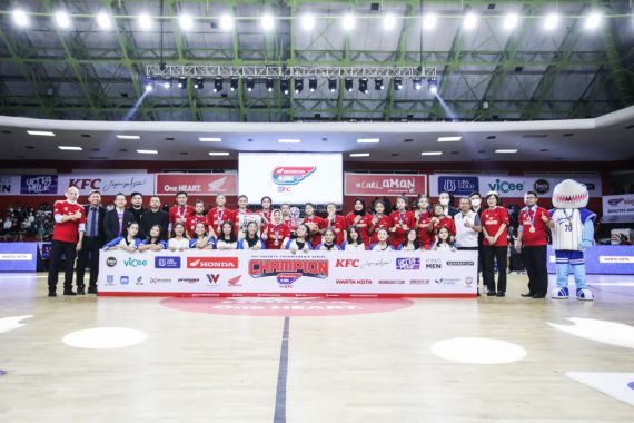 Maxine dan Keira Dominan, SMAN 70 Jakarta Juara DBL DKI Jakarta Championship 2022 - JPNN.COM