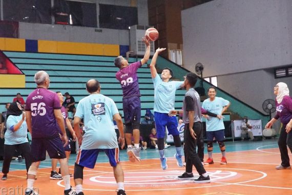 Alumni SMAN 8 Jakarta Gelar Turnamen Basket Antarangkatan - JPNN.COM