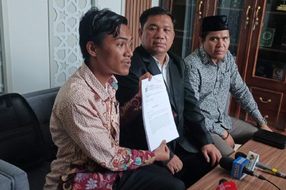 Setelah Laporkan Widi Vierratale, Forum Pemuda Sulawesi Konsultasi Kepada MUI - JPNN.COM