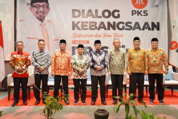 Dr. Salim: Kemajemukan Bisa jadi Kekuatan Bangsa Indonesia - JPNN.COM