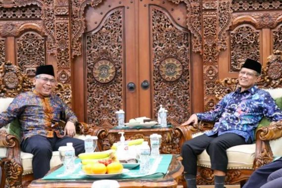 Haedar - Mu'ti Kembali Pimpin Muhammadiyah, PBNU Ucap Hamdalah dan Tahniah - JPNN.COM