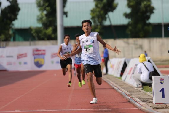 SMAN 2 Tangsel Sapu Bersih Podium Lari 1.000 Meter di SAC Indonesia Kualifikasi Jakarta & Banten - JPNN.COM