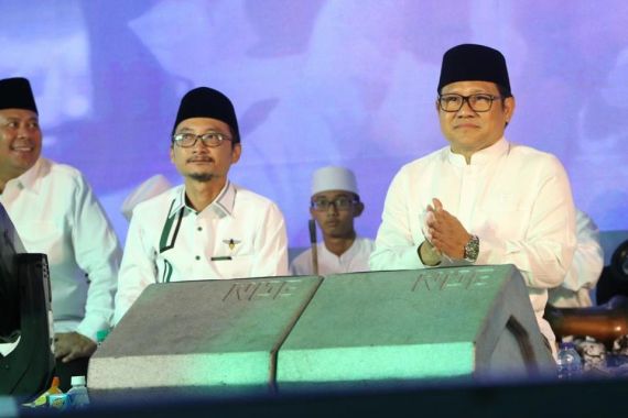 Gus Muhaimin dan Warga Jakarta Doakan Korban Gempa Cianjur - JPNN.COM