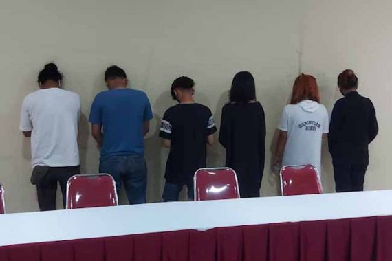 Prostitusi Online di Palembang Terbongkar, Sekali Kencan 15 Menit, Bayar Rp 400 Ribu - JPNN.COM