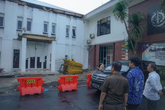 Pemkot Medan Memberi Sanksi Tegas kepada Kontraktor Gedung Baru Kantor Kejari - JPNN.COM