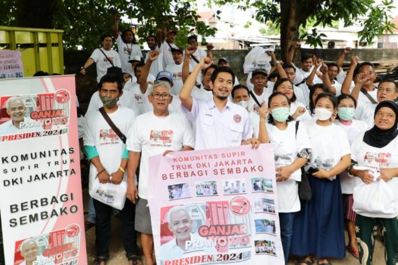 Komunitas Sopir Truk Jakarta Dukung Ganjar jadi Presiden - JPNN.COM