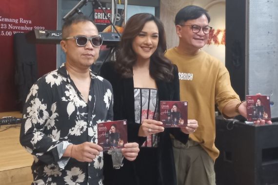 Rilis Album Solo Bertajuk Cinta & Kenangan, Andrea Lee Gandeng 3 Musisi Ternama Ini - JPNN.COM