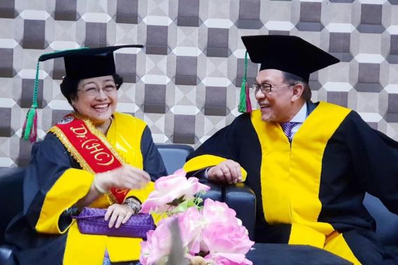 Tahniah & Testimoni Megawati untuk Anwar Ibrahim PM Baru Malaysia - JPNN.COM