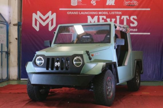 Inilah MEvITS, Mobil Listrik Serbaguna yang Dirancang ITS Surabaya - JPNN.COM