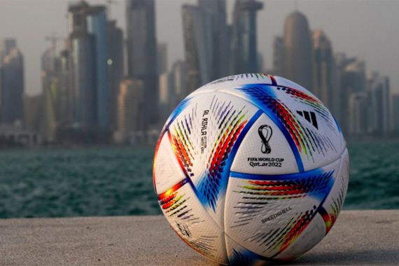 Tentang Al Rihla, Bola Resmi Piala Dunia 2022 Buatan Madiun - JPNN.COM