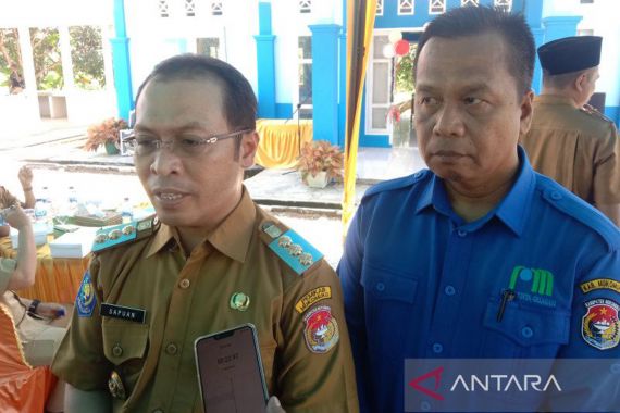 Kades Berangan Mulya Dicopot Bupati Mukomuko Sapuan, Kasusnya Memalukan - JPNN.COM