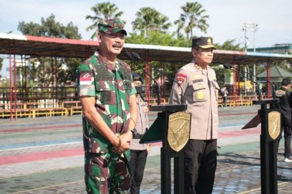 2.466 Personel TNI-Polri Disiagakan Mengamankan Kunjungan Jokowi Besok - JPNN.COM