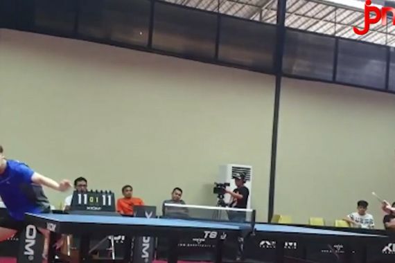 Duel Indonesia vs Malaysia di Grand Opening Manggung Xiom Table Tennis Center - JPNN.COM