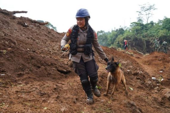 Igor Turun, Semoga Korban Gempa Cianjur Segera Ditemukan - JPNN.COM