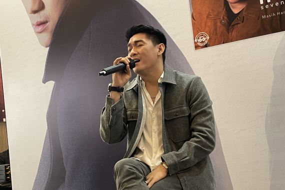 Ifan Seventeen Sisihkan Pendapatan Album Baru untuk Keluarga Sahabat - JPNN.COM