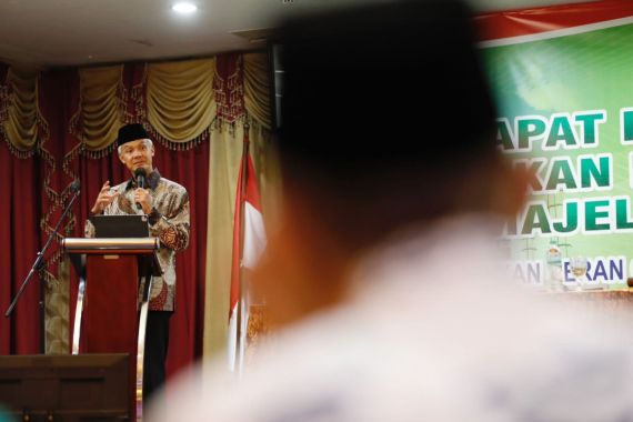 Para Santri di Banten Bermunajat Agar Ganjar Pranowo jadi Presiden - JPNN.COM