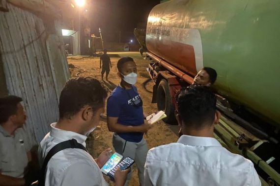 Penyelundupan 20 Ribu Liter BBM Ilegal Diungkap Polda Jambi - JPNN.COM