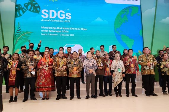 KLHK Raih Peringkat Pertama SDGs Action Awards 2022 - JPNN.COM