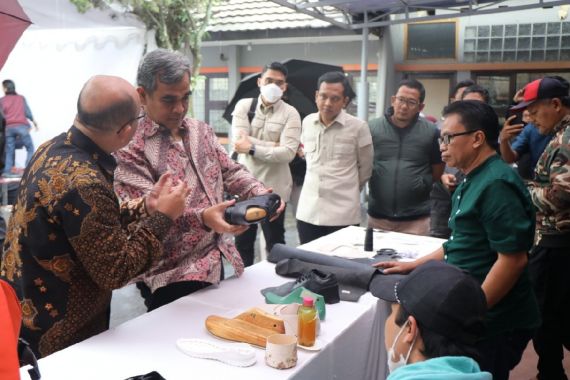 Muzani Teringat Pesan Prabowo, Memakmurkan Rakyat Jangan Memusingkan Pencitraan - JPNN.COM