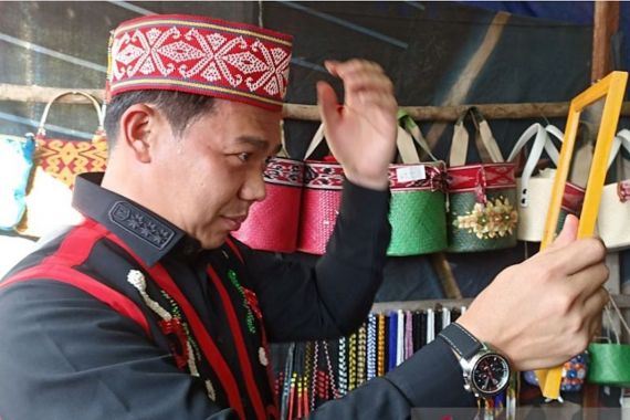 Festival Danau Sentarum Membangkitkan Produk UMKM di Perbatasan Indonesia - Malaysia - JPNN.COM