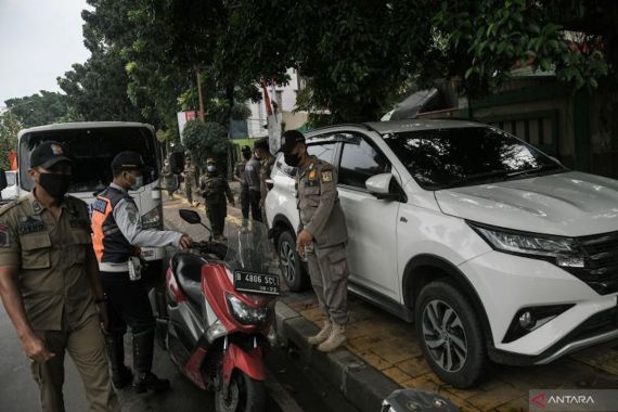 UPP Dishub Buka Suara Soal Maraknya Parkir Liar di DKI Jakarta - JPNN.COM