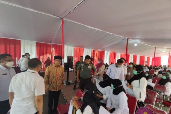 Menyemangati Peserta Seleksi Kompetensi PPPK, MenPAN-RB: Minta Doa Bapak dan Ibu di Rumah, Ya - JPNN.COM