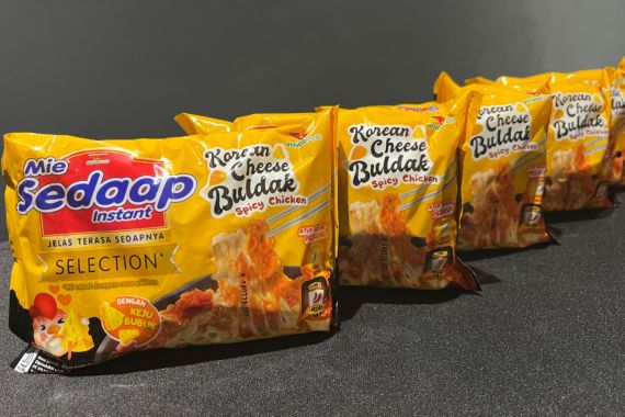 Mi Sedaap Hadirkan Varian Baru, Korean Cheese Buldak, Omo Sedaapnya - JPNN.COM