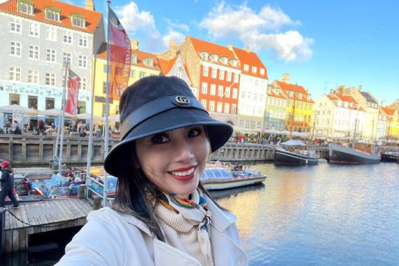 Imelda Budiman Bagikan Pengalaman Berlibur ke Oslo Hingga Conpenhagen - JPNN.COM