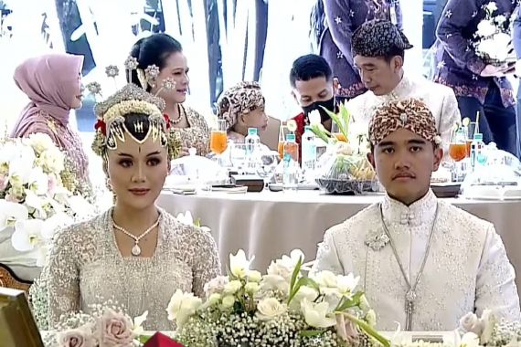 Wajah Gugup Kaesang Pangarep Menjelang Akad Nikah jadi Sorotan, Ijab Kabul Berakhir Begini - JPNN.COM