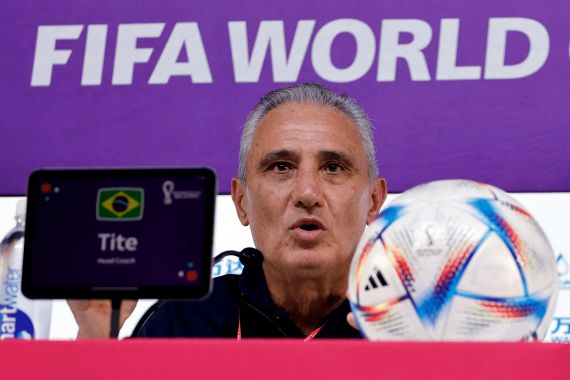 Ganasnya Piala Dunia 2022, Pelatih Brasil Tite Jadi Korban Terbaru - JPNN.COM