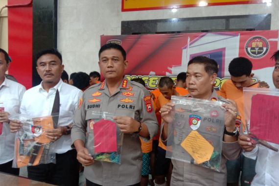 Polisi Tangkap Pelaku Tawuran di Makassar, 5 Orang Didor - JPNN.COM