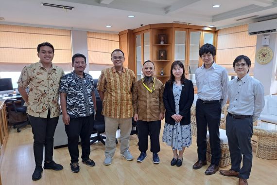 FTUI Bantu Peneliti Jepang Transfer Teknologi ke Perusahaan Sawit Indonesia - JPNN.COM