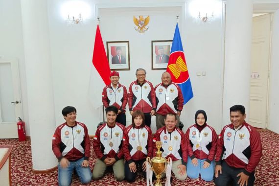 Kabar Baik dari Uzbekistan, Tim Karate INATKF Jadi Juara Umum Kedua - JPNN.COM