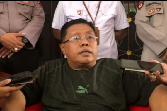 Wali Kota Blitar: Saya Disuruh Tengkurap, Mulut Dilakban, Tangan Diborgol - JPNN.COM